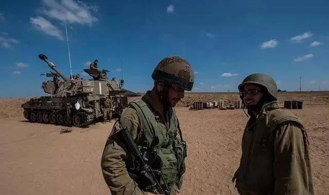 伊朗背后有高人指点，单凭伊朗想不出这么高明的办法伊朗和美国杠上了，但就是不谈。美