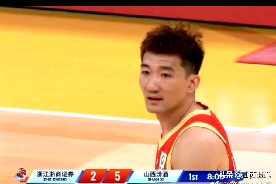山西汾酒男篮关键球员是谁？手握16分被逆转输球的责任在自己！
山西汾酒男篮昨晚的