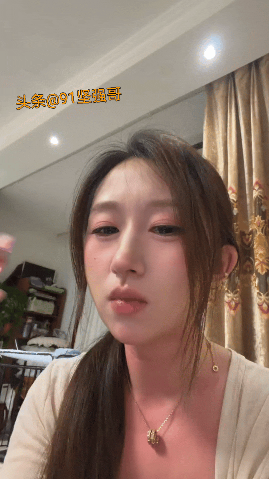 看来是真的很伤心了！