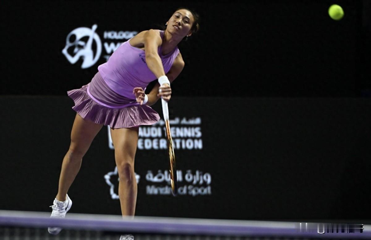 20岁天才少女郑钦文再创历史！一战斩获1650万奖金，中国网球再现李娜时刻！
北