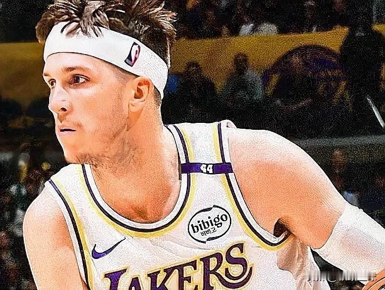 湖人总算熬出头了，里夫斯复出拯救球队！

今天湖人将对阵篮网，赛前雷迪克接受记者