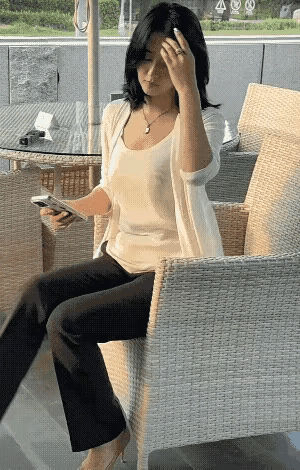 很少抱怨、吐槽、情绪化内耗。
遇到事情先解决问题，而不是先发泄情绪。
懂得控制脾