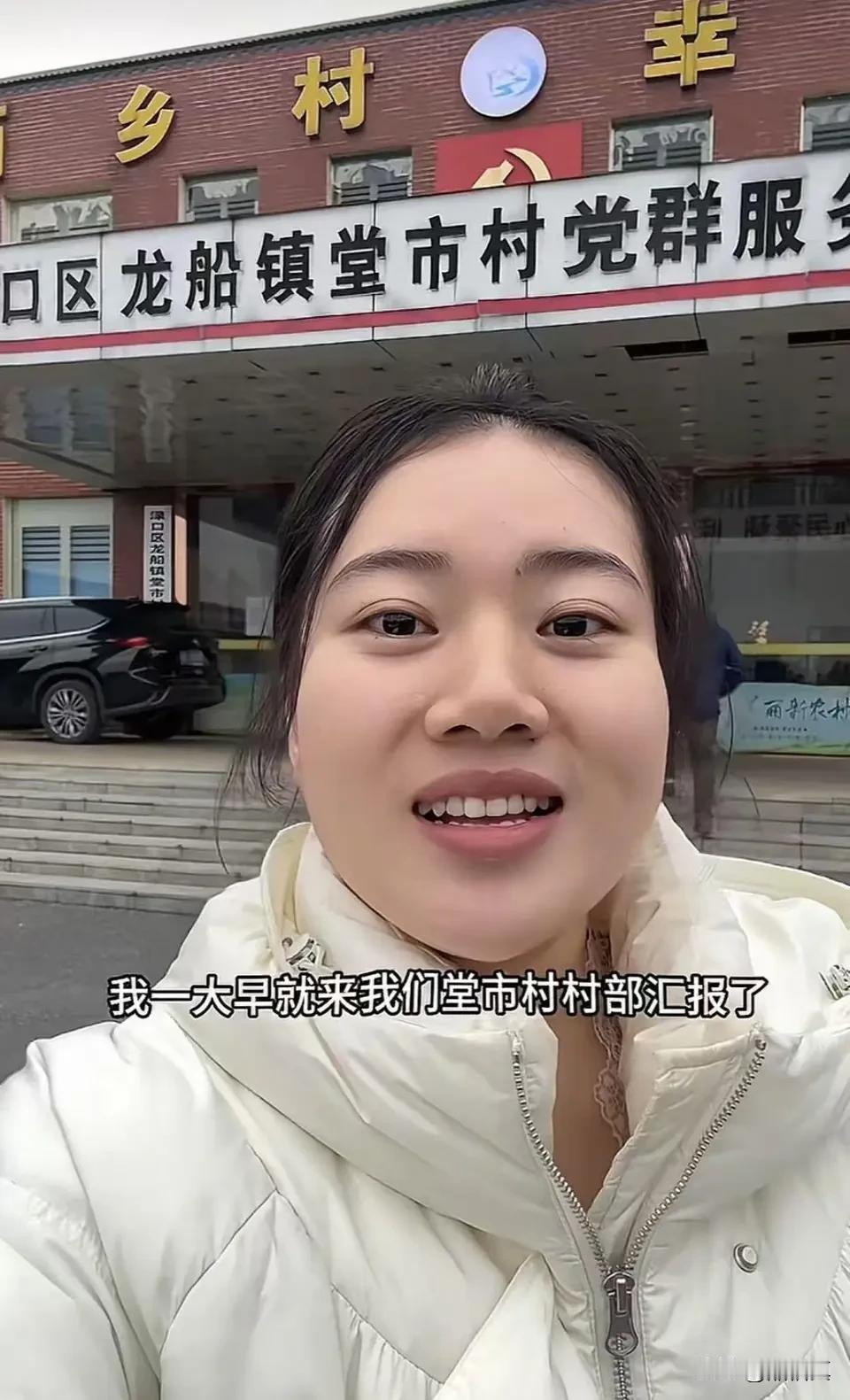 湖南株洲的“灿灿”办刨猪饭，估计到时都会笑不出来。

随着合川呆呆的“杀猪饭”爆