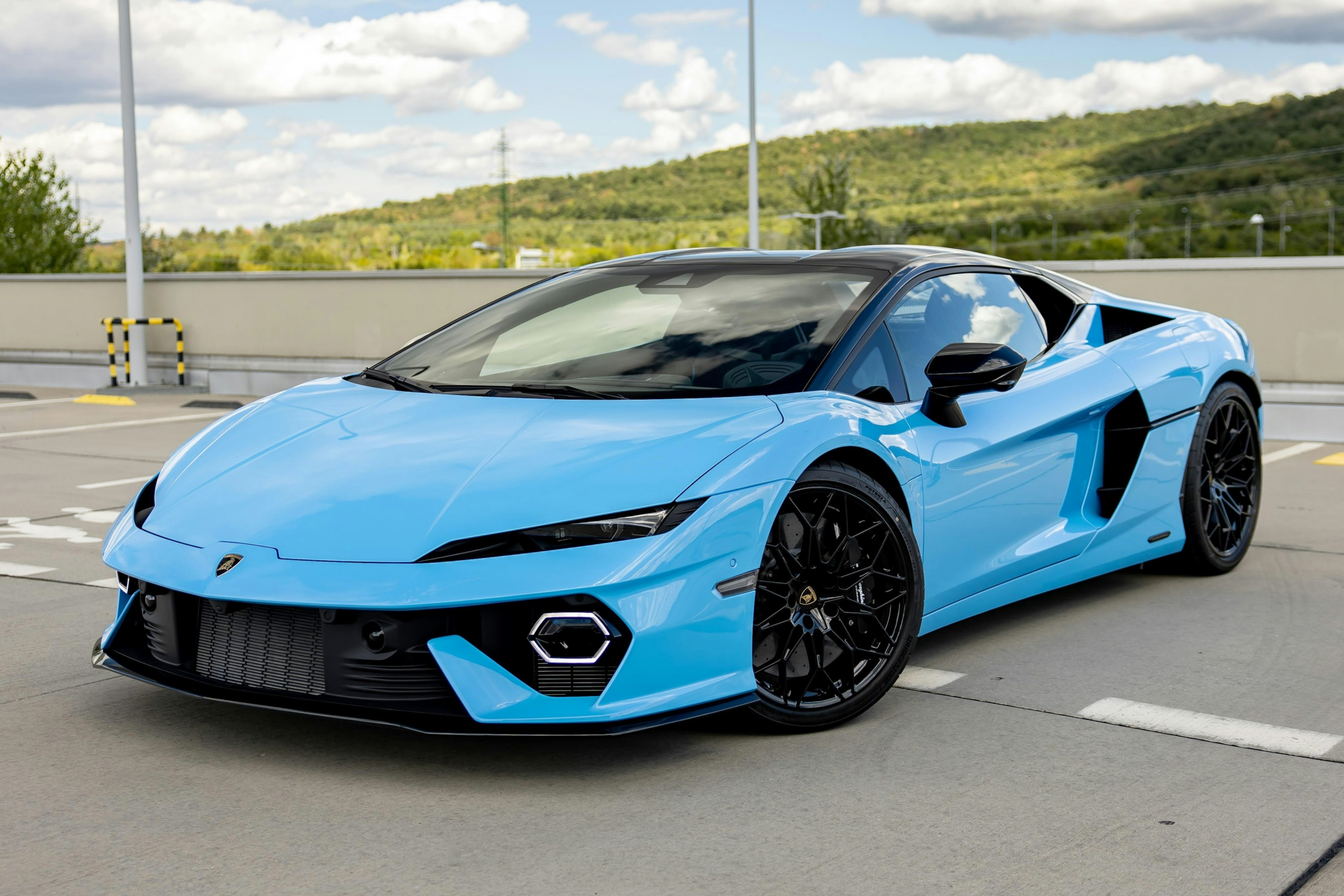 2026 Lamborghini Temerario丨汽车视觉 Blu Ceph