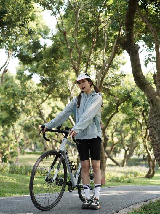 建议改名西丽湖骑行夸夸道🚴