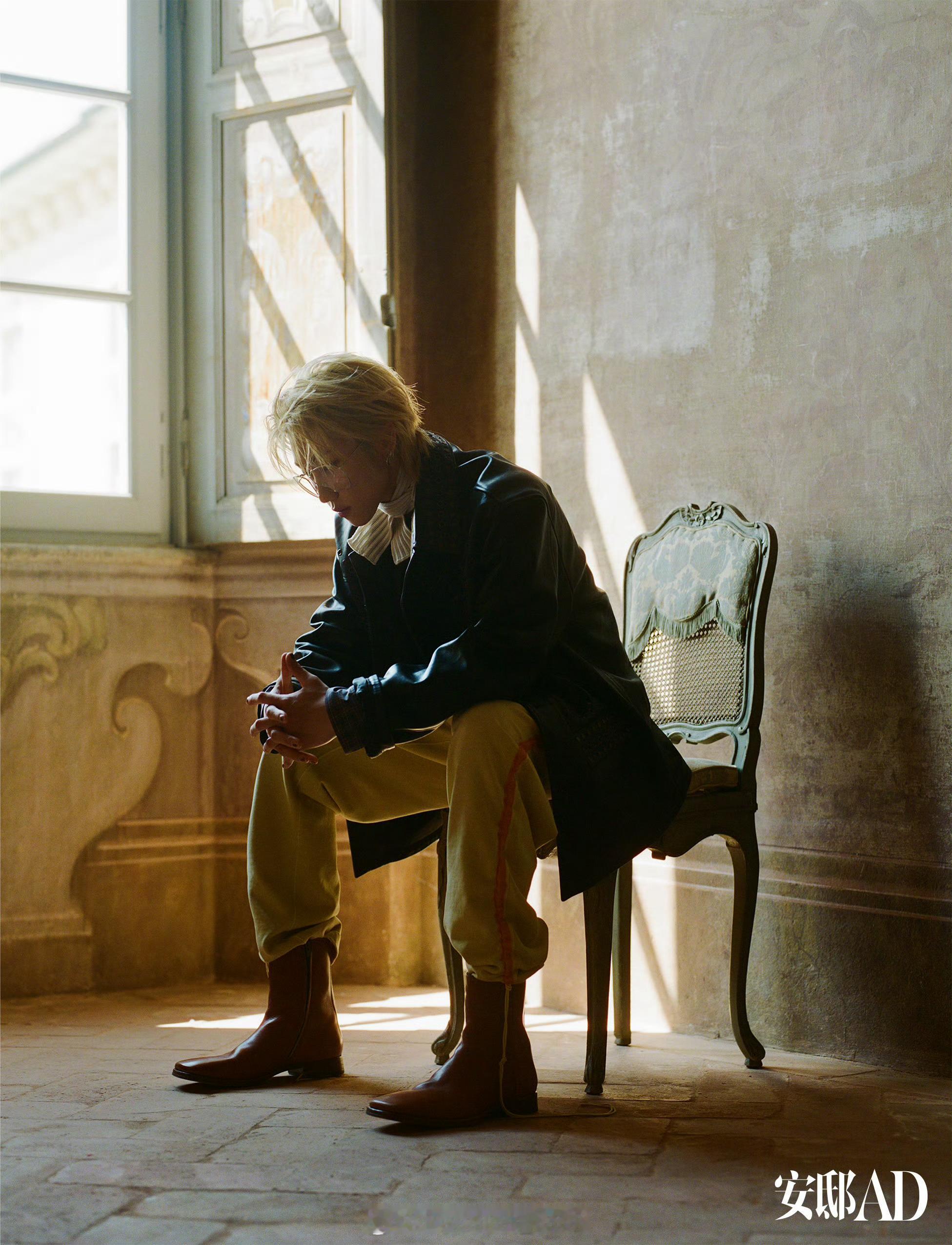 MOK_Magazine 徐明浩 / AD安邸 May 2026The8徐明浩 