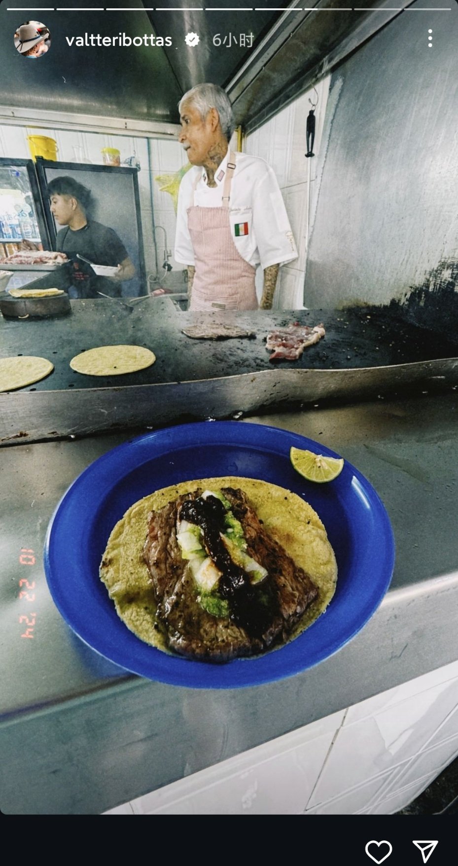 博塔斯吃到了正宗的墨西哥🇲🇽Taco🌮#F1##赛车##2024f1墨西哥