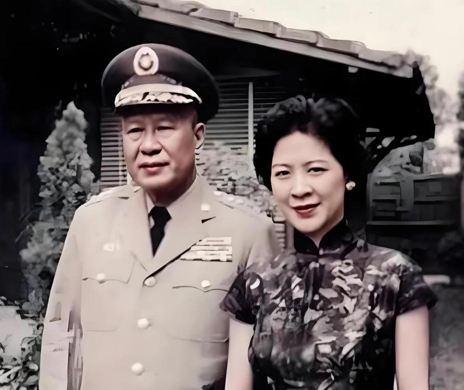 1986年，白崇禧的女儿看了大陆拍的《血战台儿庄》，马上冒出一个想法，她要替父亲