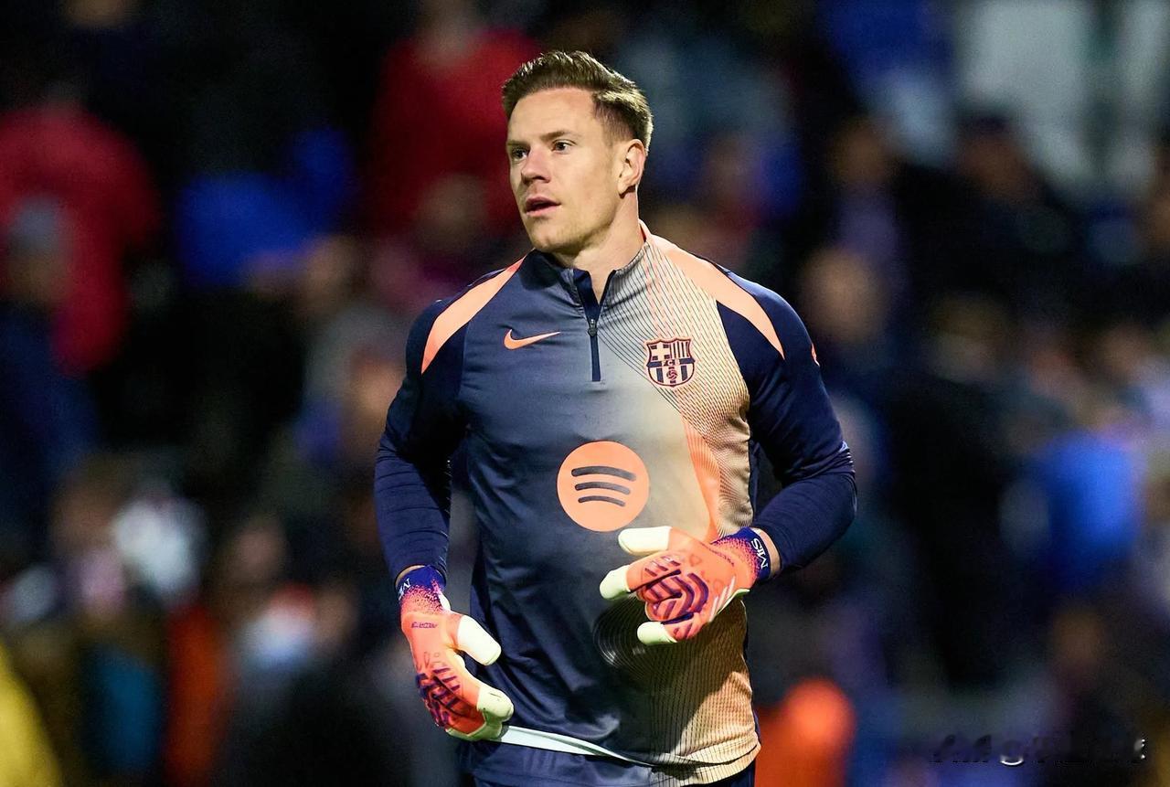 🚨 𝗡𝗘𝗪 ：塞尔电台发布了关于特尔施特根在巴塞罗那的最新情况：
• 他