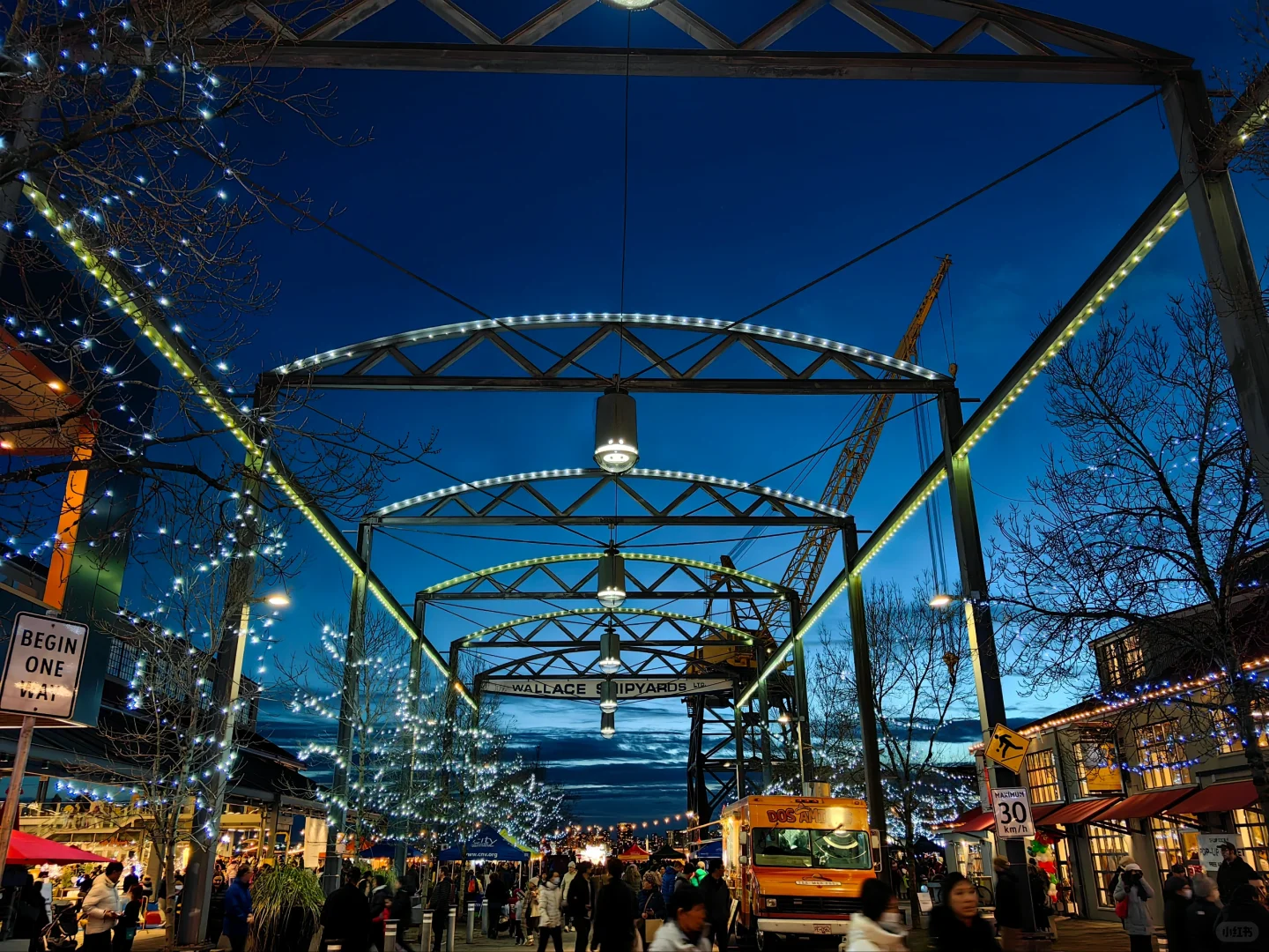 12月2日，人大附中朝阳学校给初三家长开了家长会，取消早自习，早上8点到校，晚自...