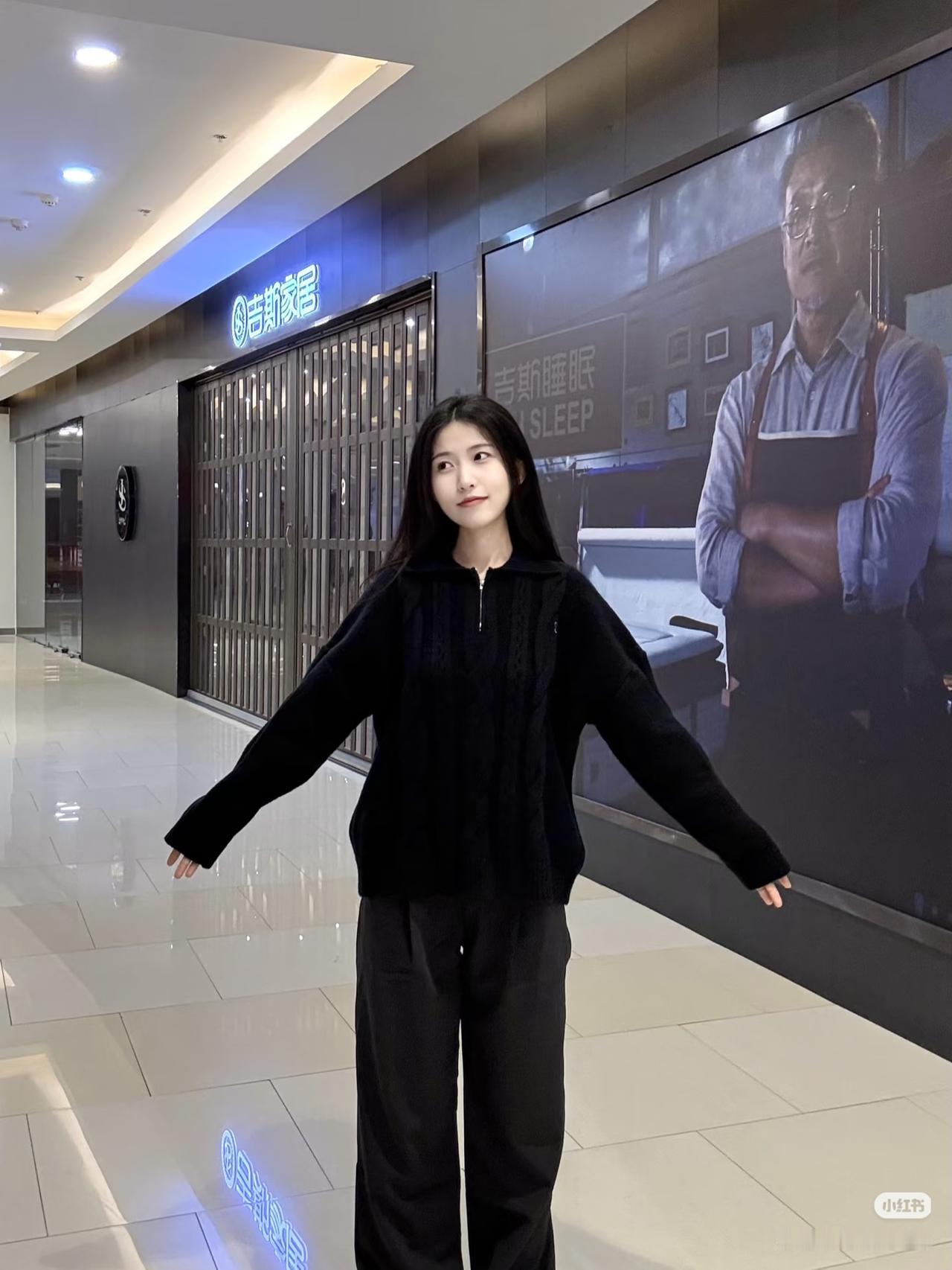 静卧思悠哉，梦回古时家。