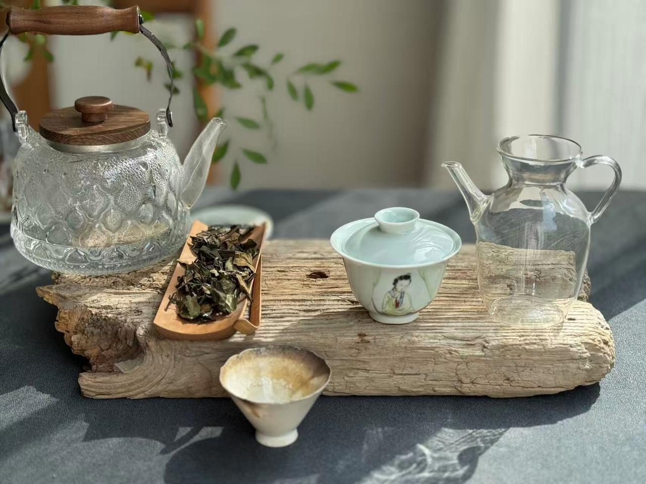 有茶梗的茶叶都是垃圾？真相来了，后悔没早点知道！
“无梗才是好茶”？这是最大误区