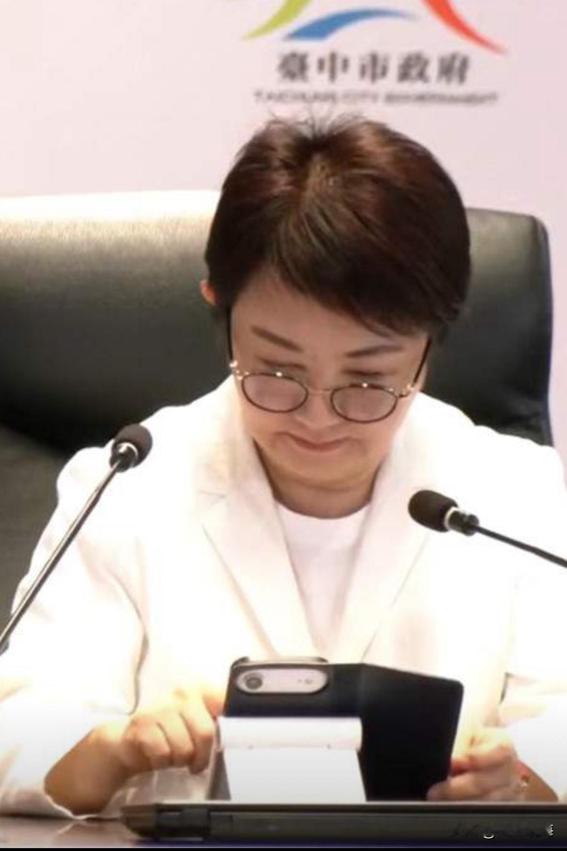 台商建议卢秀燕访陆
吴桂森：市长考虑中

据媒体消息，台中市总工业会前理事长吴桂