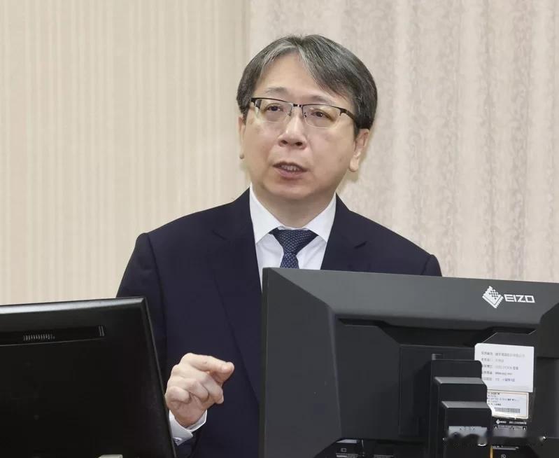 台湾的研判对吗？
台湾“国安局长”蔡明彦29日表示，这次解放军军演的“主要目的还