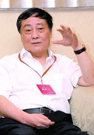 宗庆后生前曾说，现在年轻人是吃光用光，还贷款来消费。他认为他不好吗？我认为他也好