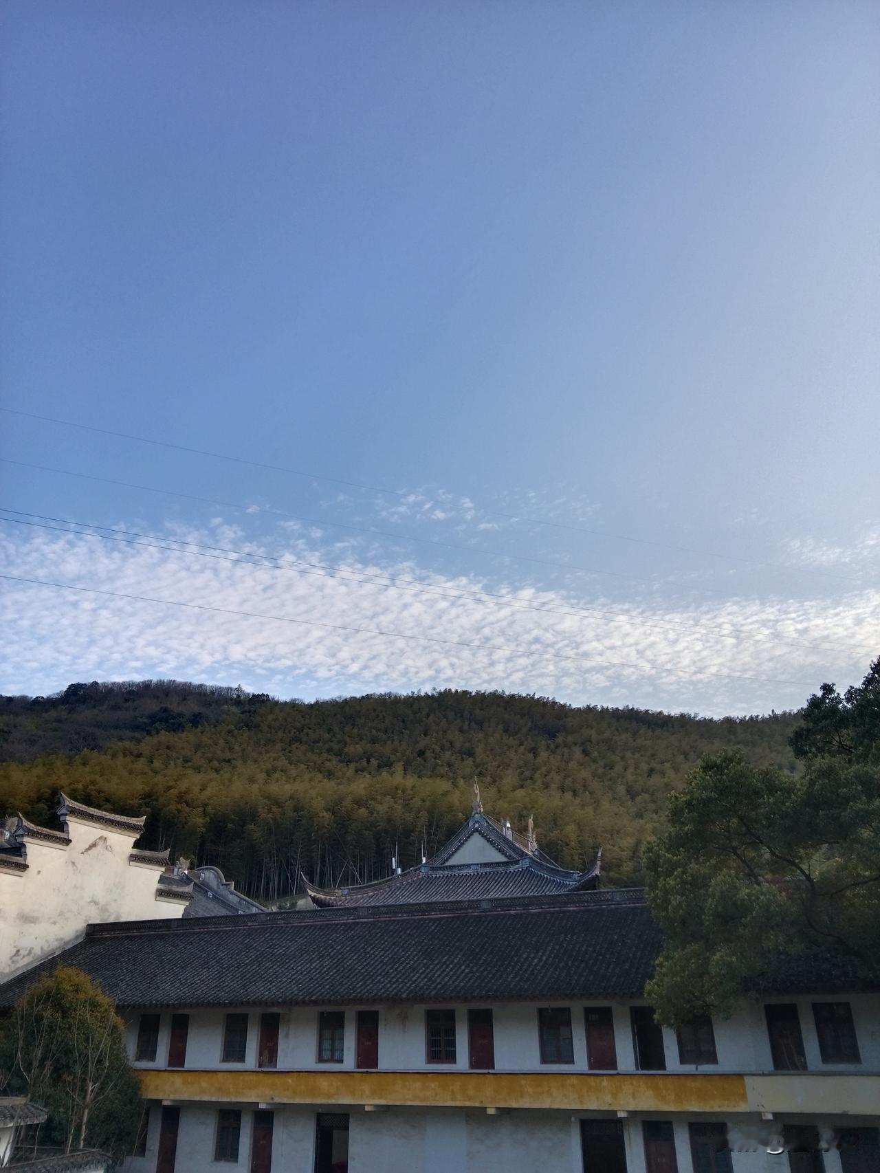 大炮一响，黄金万两，战争不是儿戏，乌克兰之所以能够坚持四年，离不开美国的先进武器