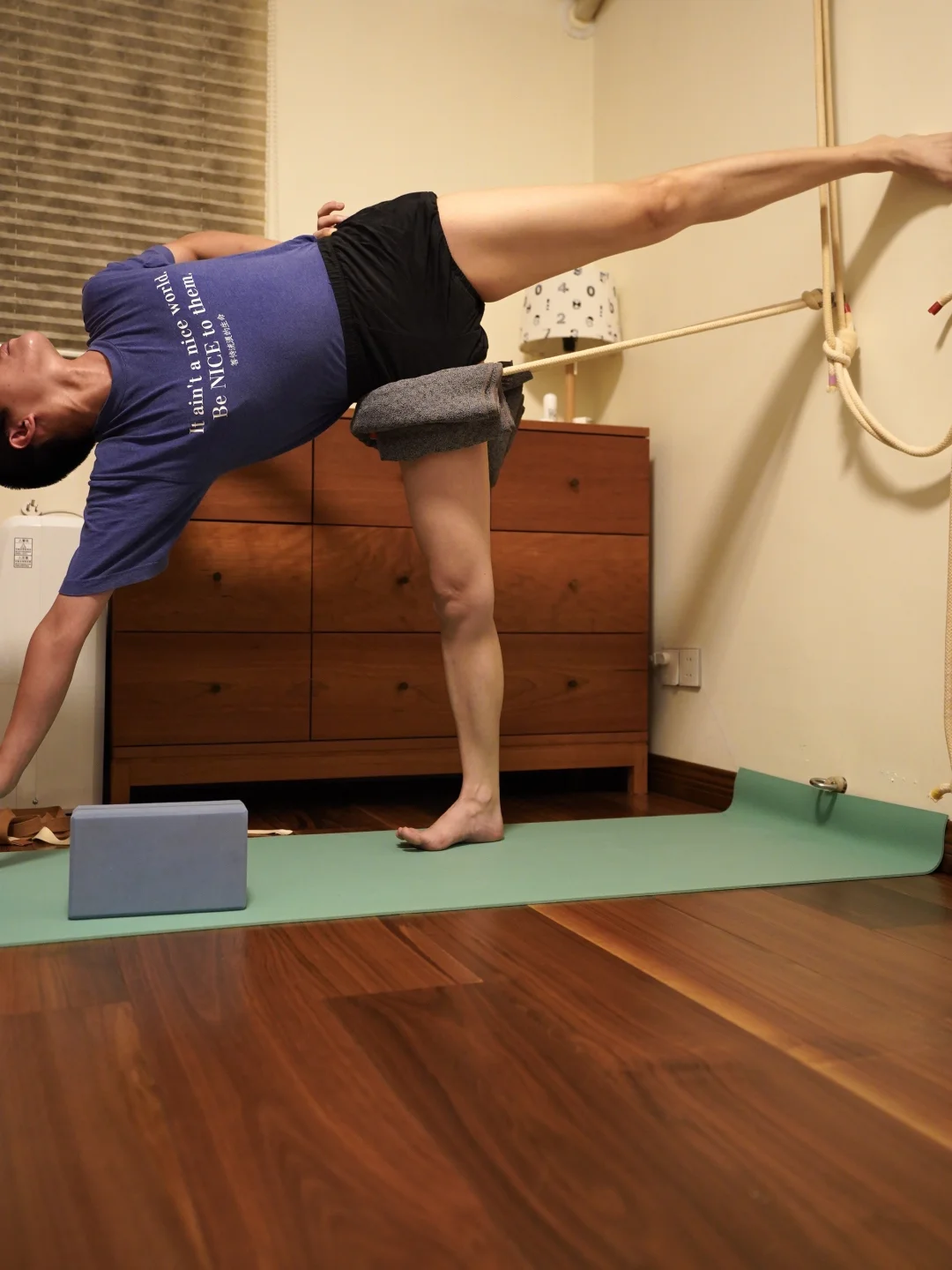 从内在提起来，转动，再转动！