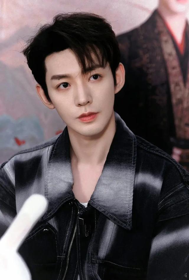 邓为陷资源困局商务高奢在手，为何影视只剩一部待播？ 