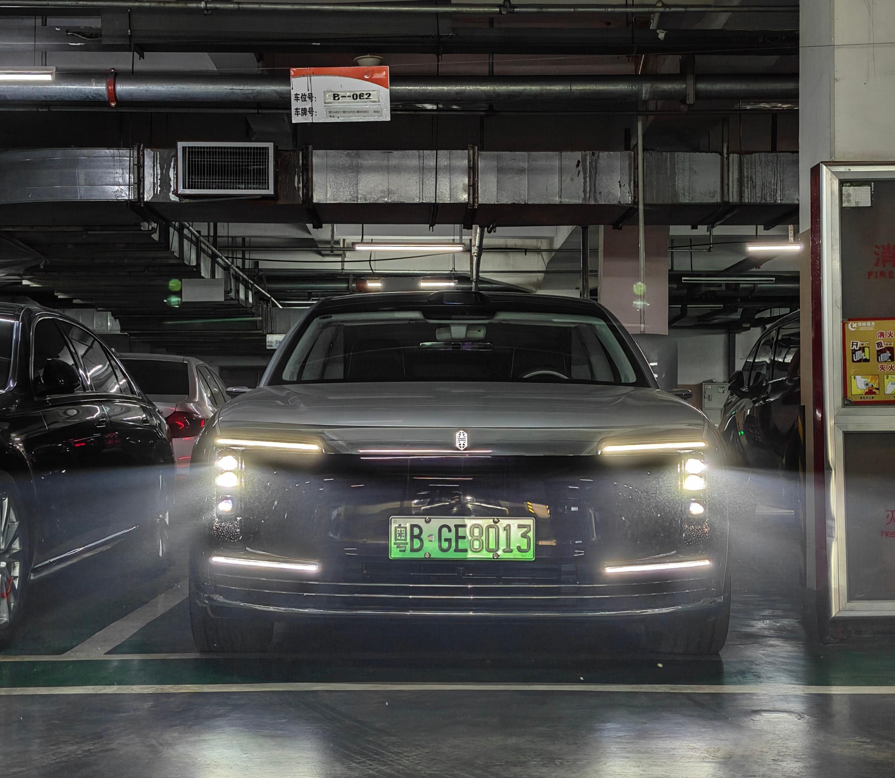 明天我就飞回深圳了，尊界单板拖回去。这次开回来真值，视频拍了，每天都在用，情绪价