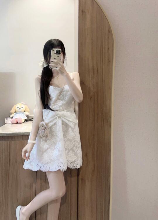 甜美小白裙～