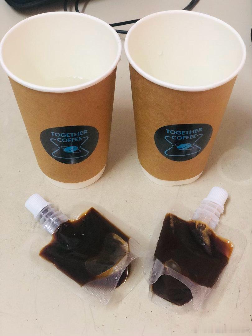 一杯热美式☕️，一脚油门80公里🚗，来到了～清远～☁️🌞🌲🌳🌴🏠 