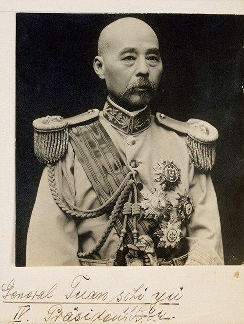 1919年12月28日，60岁的冯国璋走到了生命的最后一刻，他对大儿子交代后事，