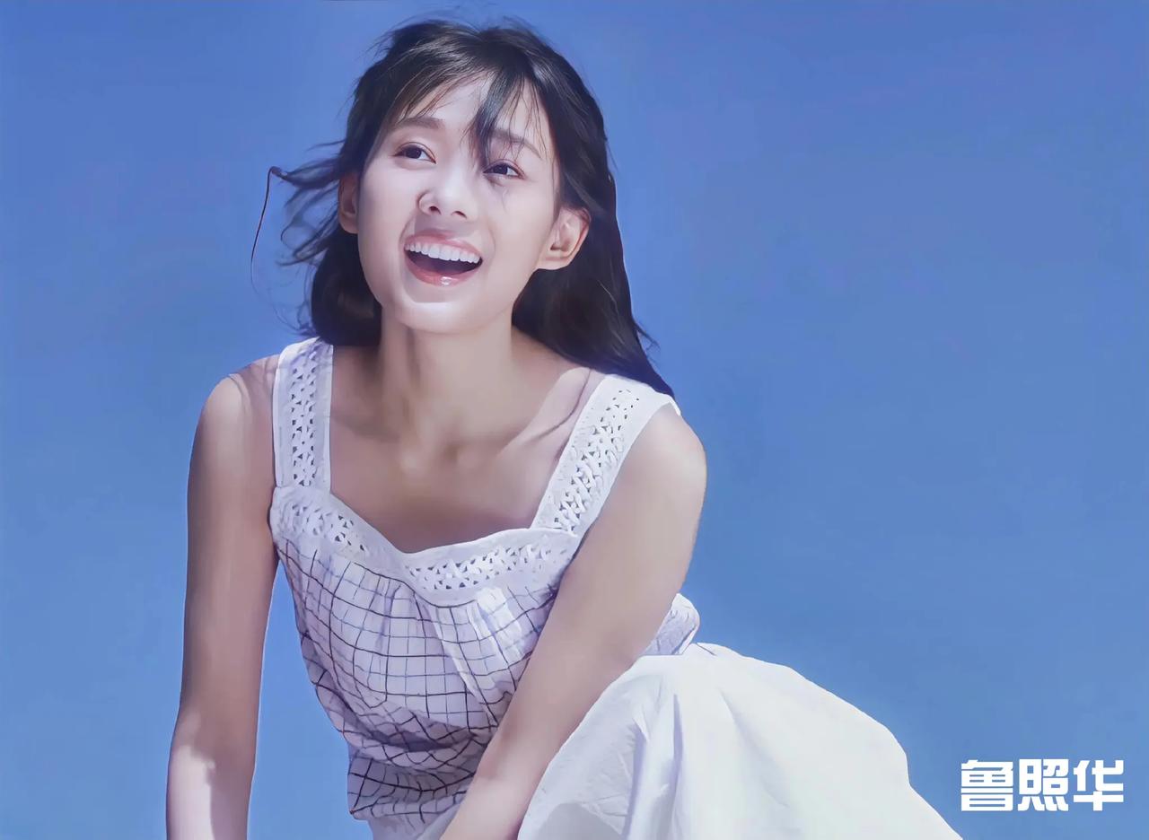 1.对自己的期许，肖战勾勒得很简单：2023年已经做得很好了，希望可以保持。
2