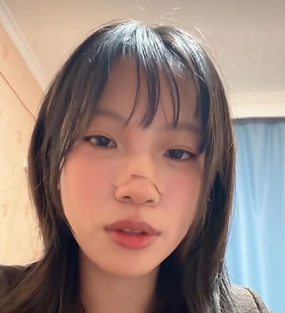 老人插队就医，被年轻女生制止后动手打人，难道真的是坏人变老了？


12月21日