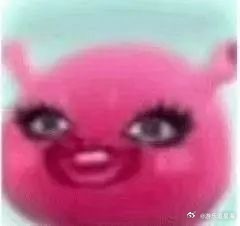 北京女生收到隔空拥抱瞬间破防对于独居女生而言，朋友不能相见的日子有些难熬。但这份