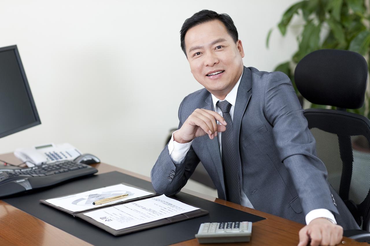 财务管理是个啥？
       财务管理并非易事，融合了会计学、经济学等多学科知