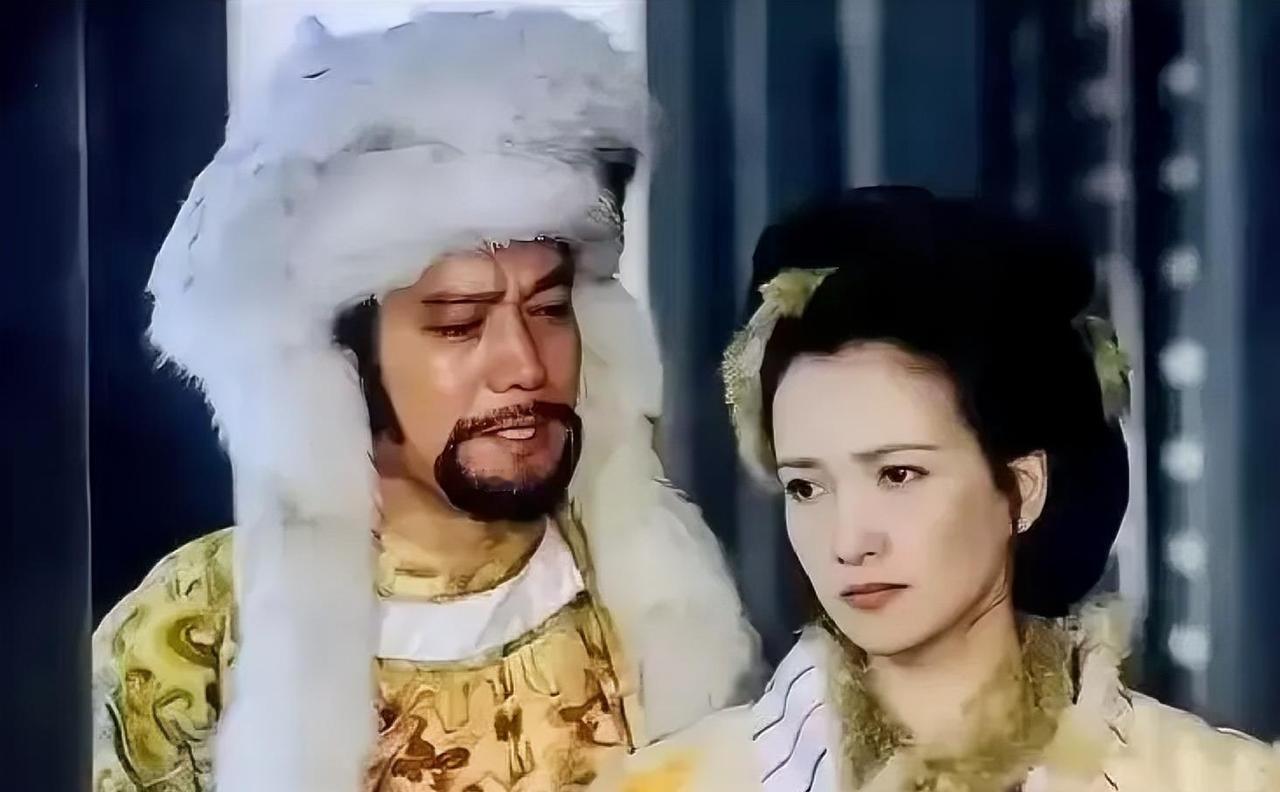 1235年，40岁的拖雷在哥哥窝阔台的金帐中饮下了毒酒后，窝阔台便私聊拖雷的妻子