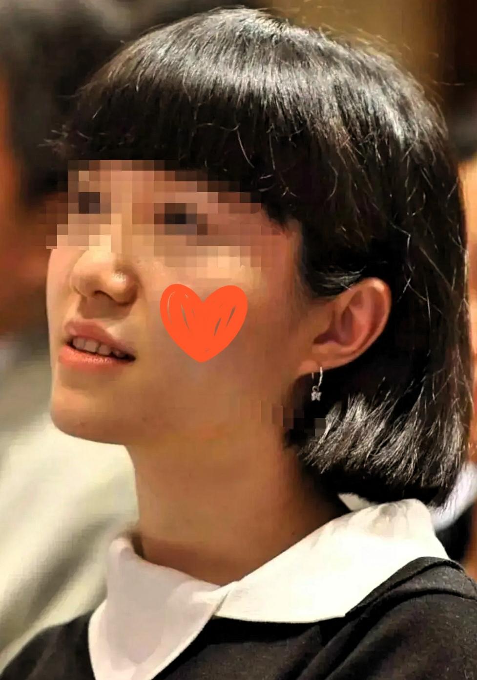 翁帆这些年哪是在“依附”，分明是把20年婚姻过成了最高效的自我投资期！当初多少人