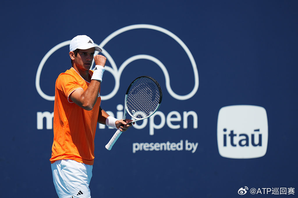 TOP100新成员：拉斐尔·霍达尔19岁的西班牙小将霍达尔本周首次跻身PIF A