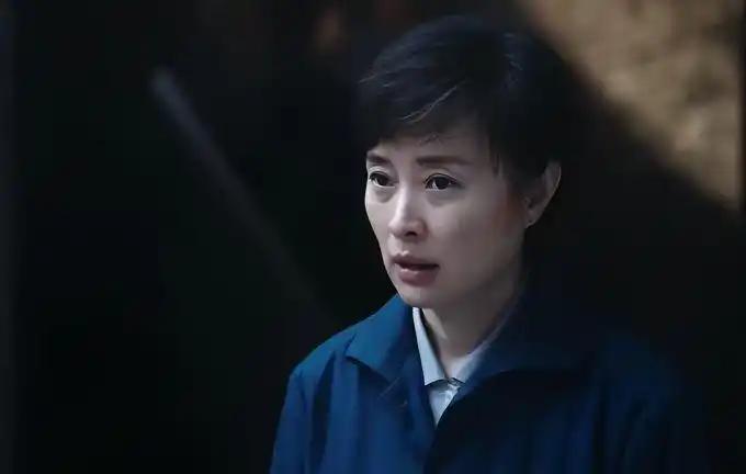 《重器》方淑梅被丈夫家暴死亡的那一段，太让人泪目了

看《重器》方淑梅的结局，真