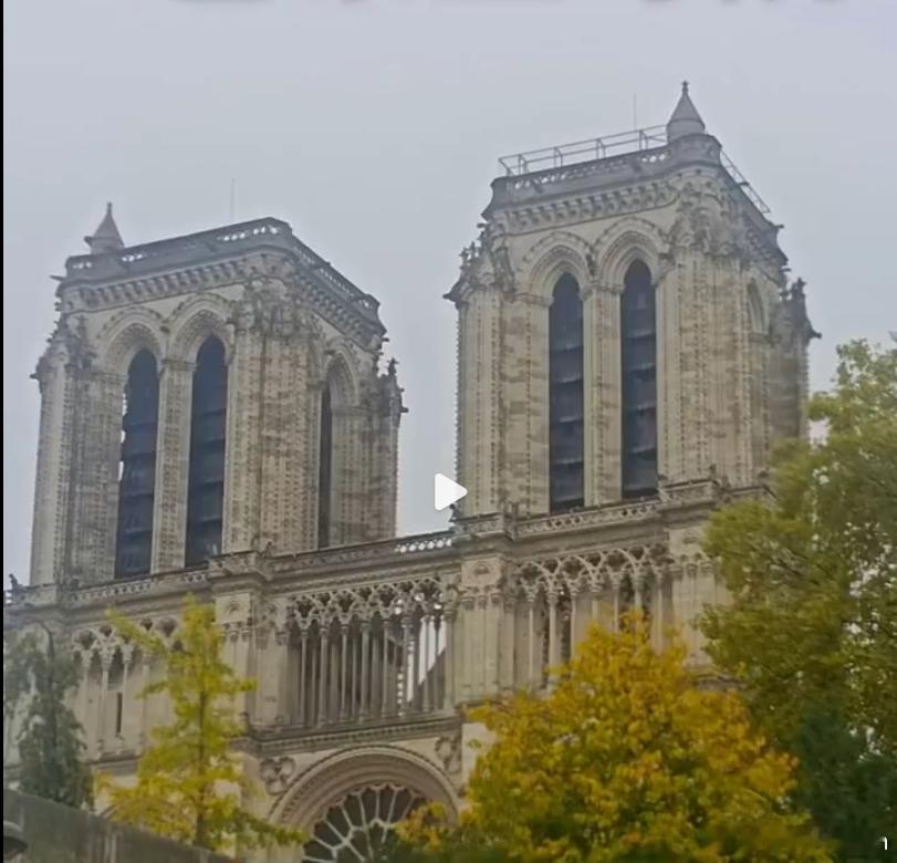 大爷拍的素颜巴黎火了网友锐评大爷：我管你是七里八里我全部给你拍成县里 