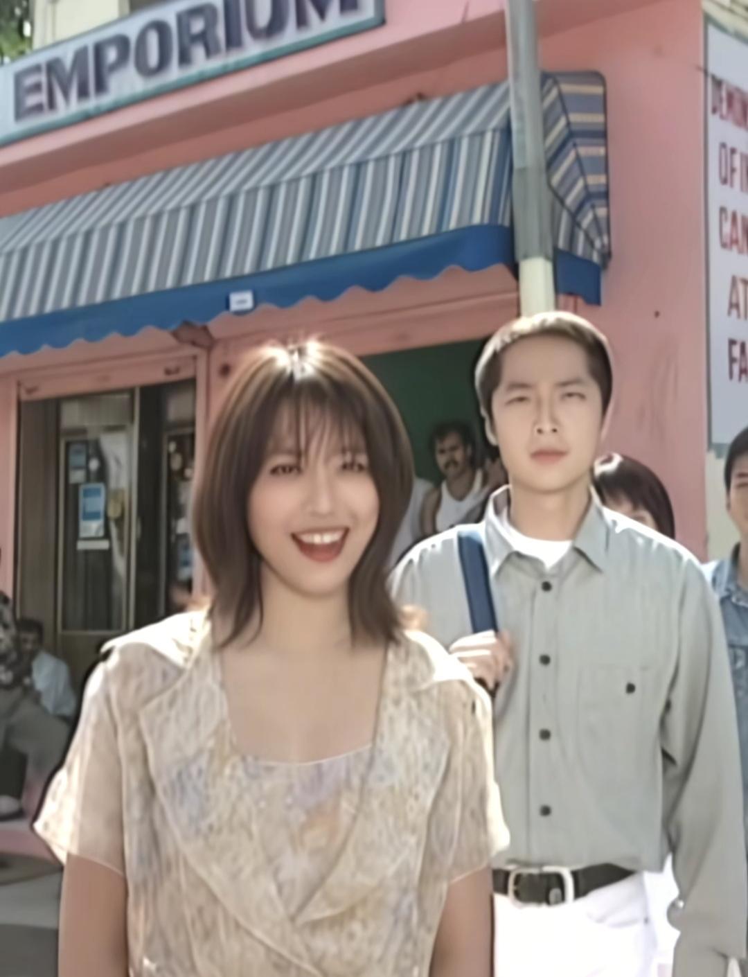 为了和小7岁的男友在一起，47岁的女明星放弃了自己的事业，香港演员周海媚2013