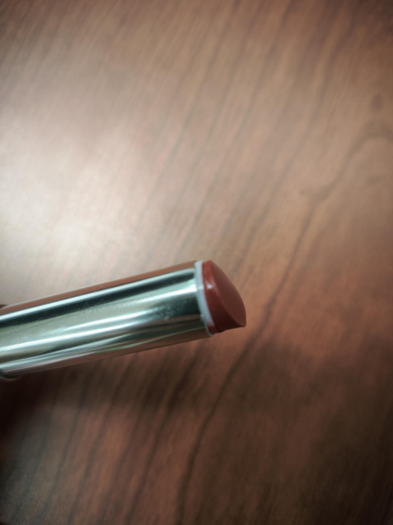 还有比我更节省的嘛？[笑哭]
口红用到最后还剩一点怎么也转不出来了，也不知道设计