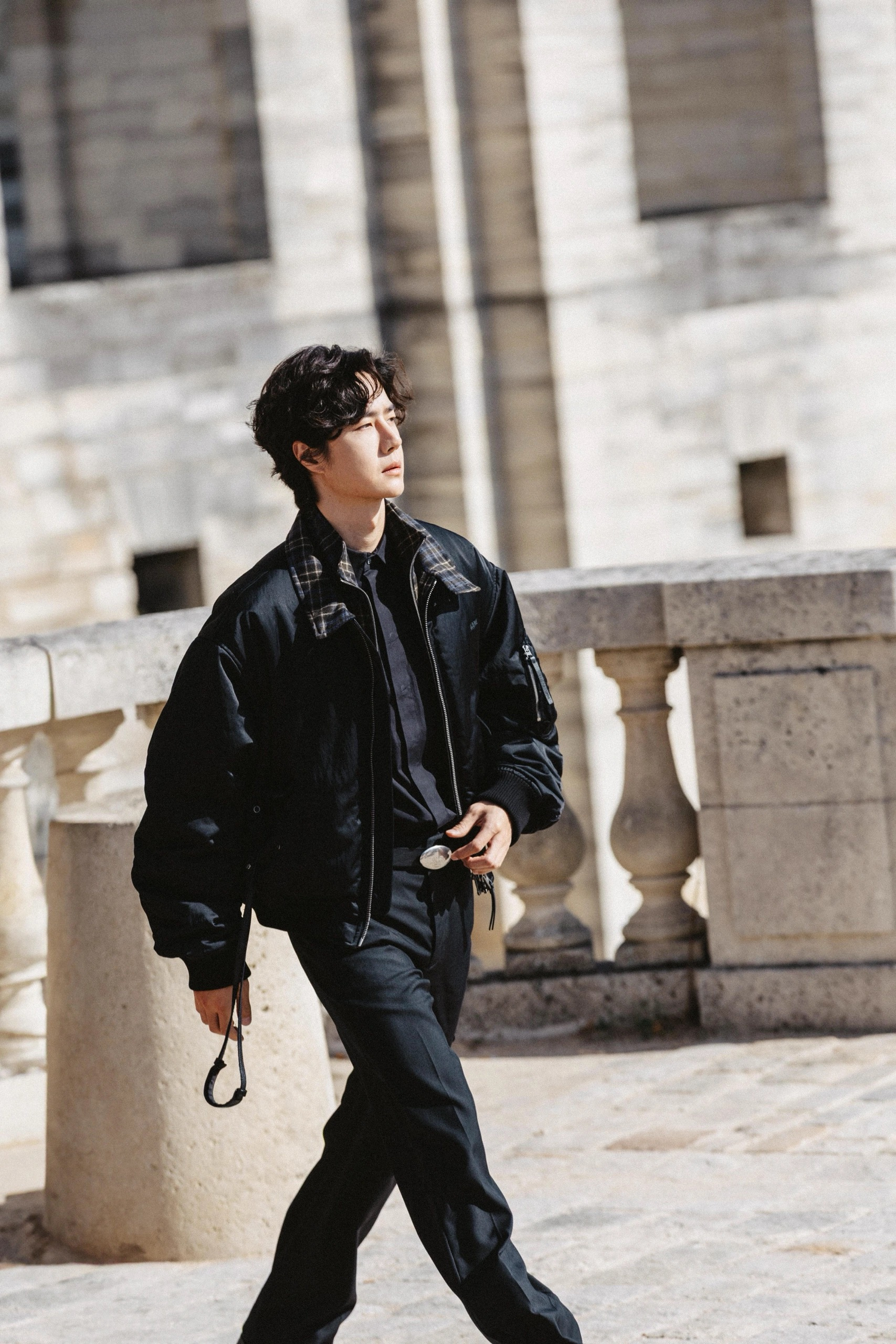 LOEWE这季有点东西时装周LOEWE全球品牌代言人王一博、LOEWE品牌代言人