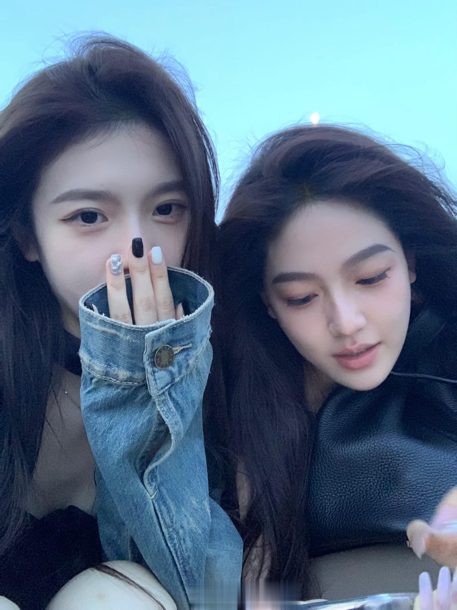 我们 ​​​
