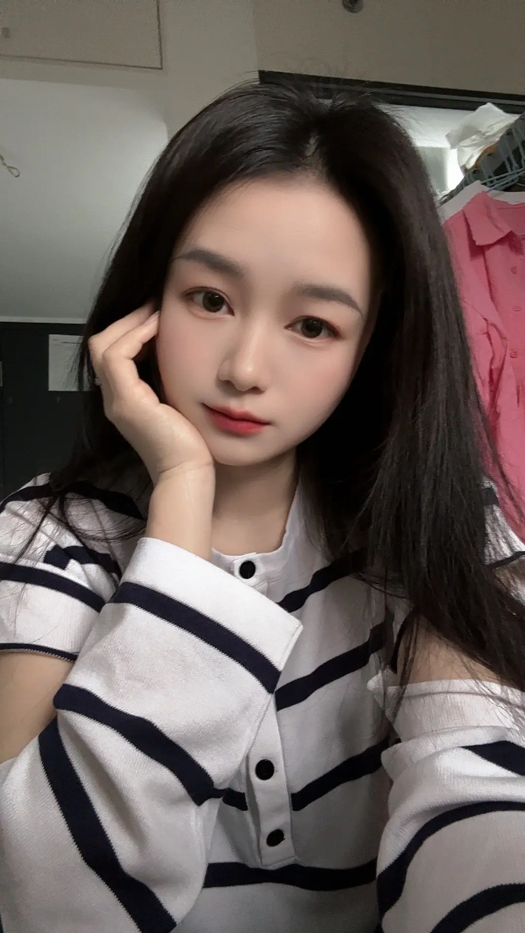 文案发得跟诗一样   日子过得跟💩一样