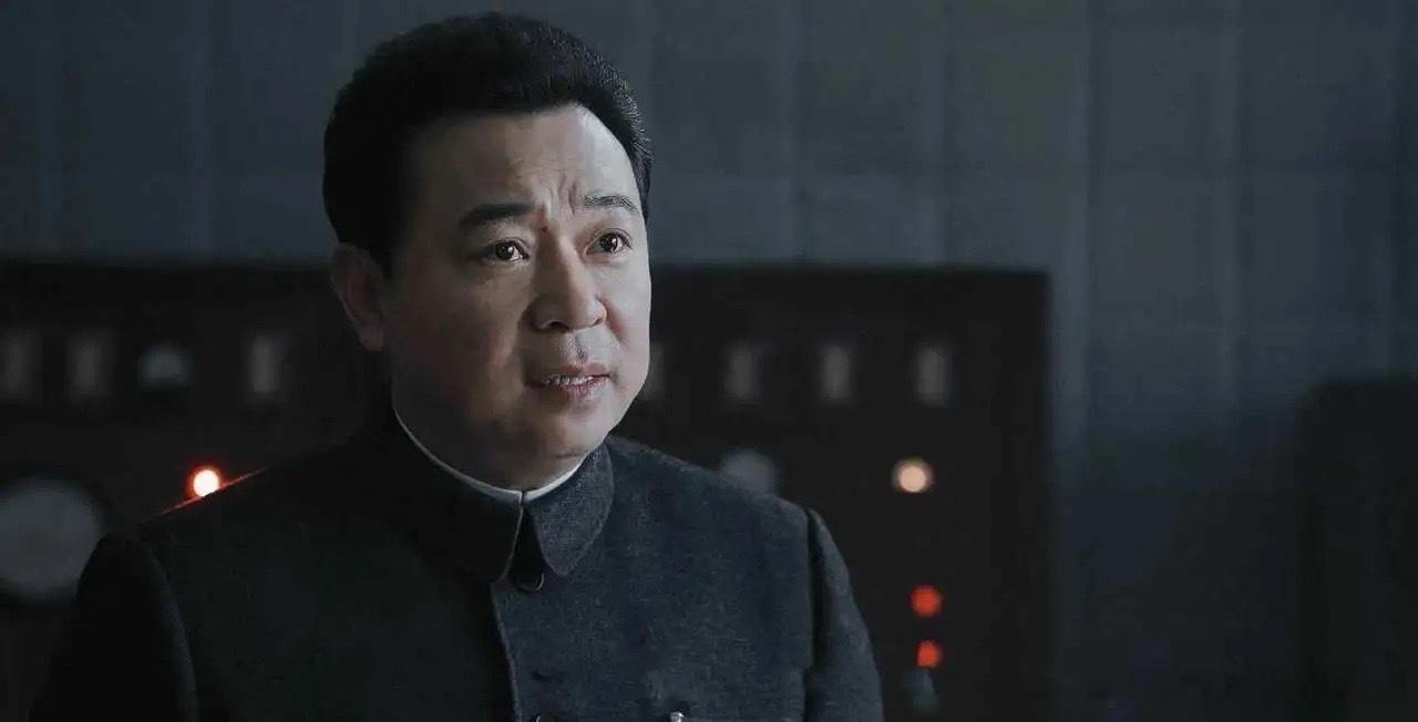 演了一辈子配角，演过的戏比于和伟还多，终在《沉默的荣耀》火了张晞临这张脸你肯定见
