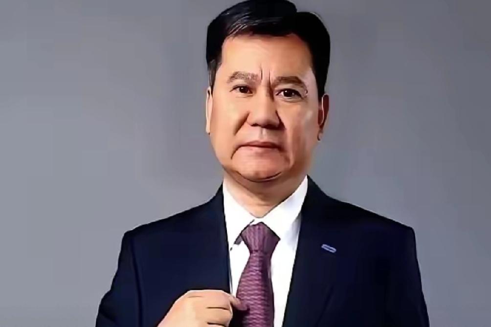 一早看到这个大新闻，前全国首富苏宁老板张近东1000多亿个人资产一夜清零。原来他