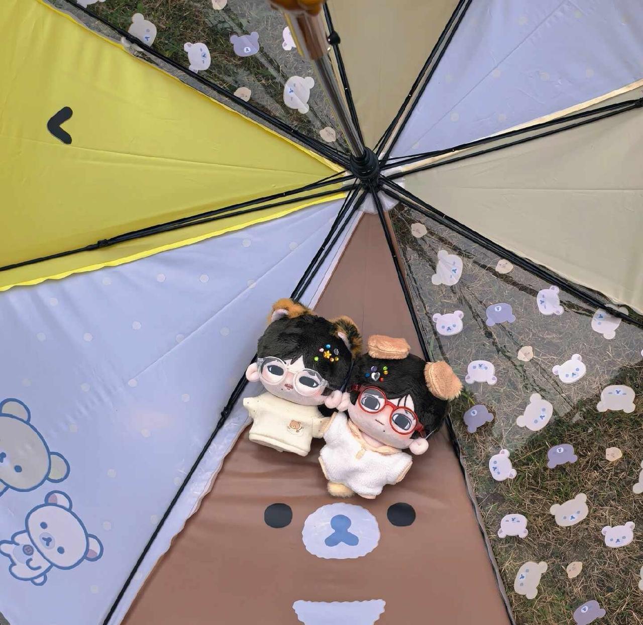 今日🌧不宜出门
们蒜还没开始拍呢 小眼镜就瘸腿了...
	
天气预报 雨天 祺