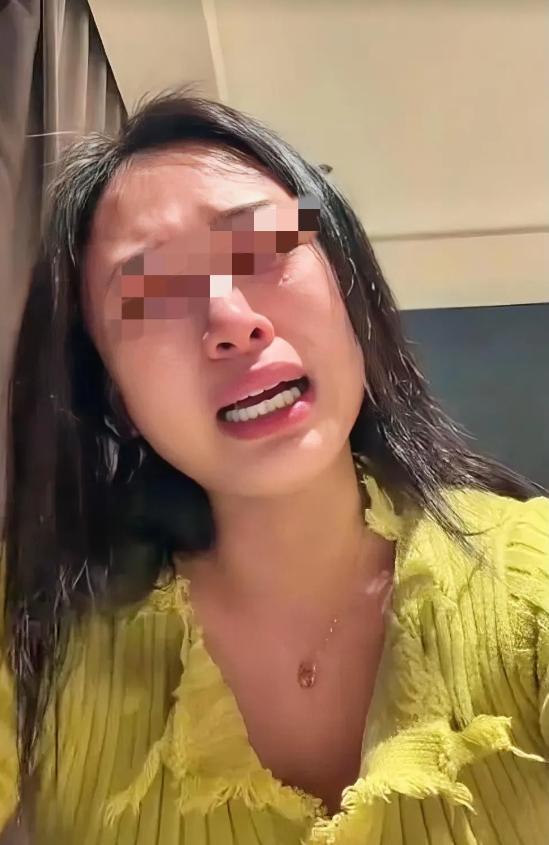 太讽刺了！2011年，黑龙江大庆，女子一时冲动，将全家的500万血汗钱借给某房地