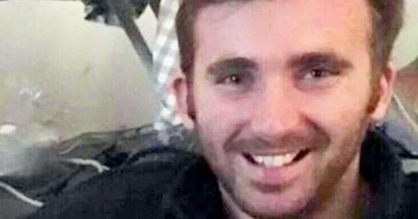 英国首次承认英军人在乌克兰死亡，俄方早就警告过。
英国广播公司10月2日报道，2