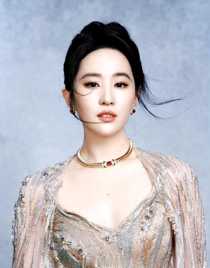 刘亦菲杨紫宋佳白玉兰视后提名公式照刘亦菲宋佳杨紫白玉兰视后提名公式照都好美[憧憬