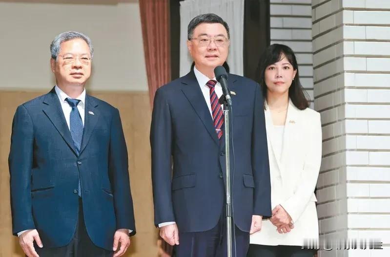 赖清德难换卓荣泰  个别阁员将丢饭碗

台湾行政院负责人卓荣泰昨天表示「必要时，