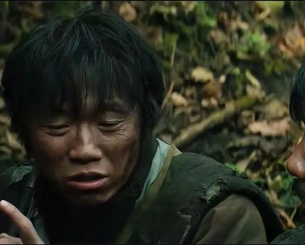 追剧《归队》开头两集，那恶劣的环境就让人看傻了，产生两种想法。
       一