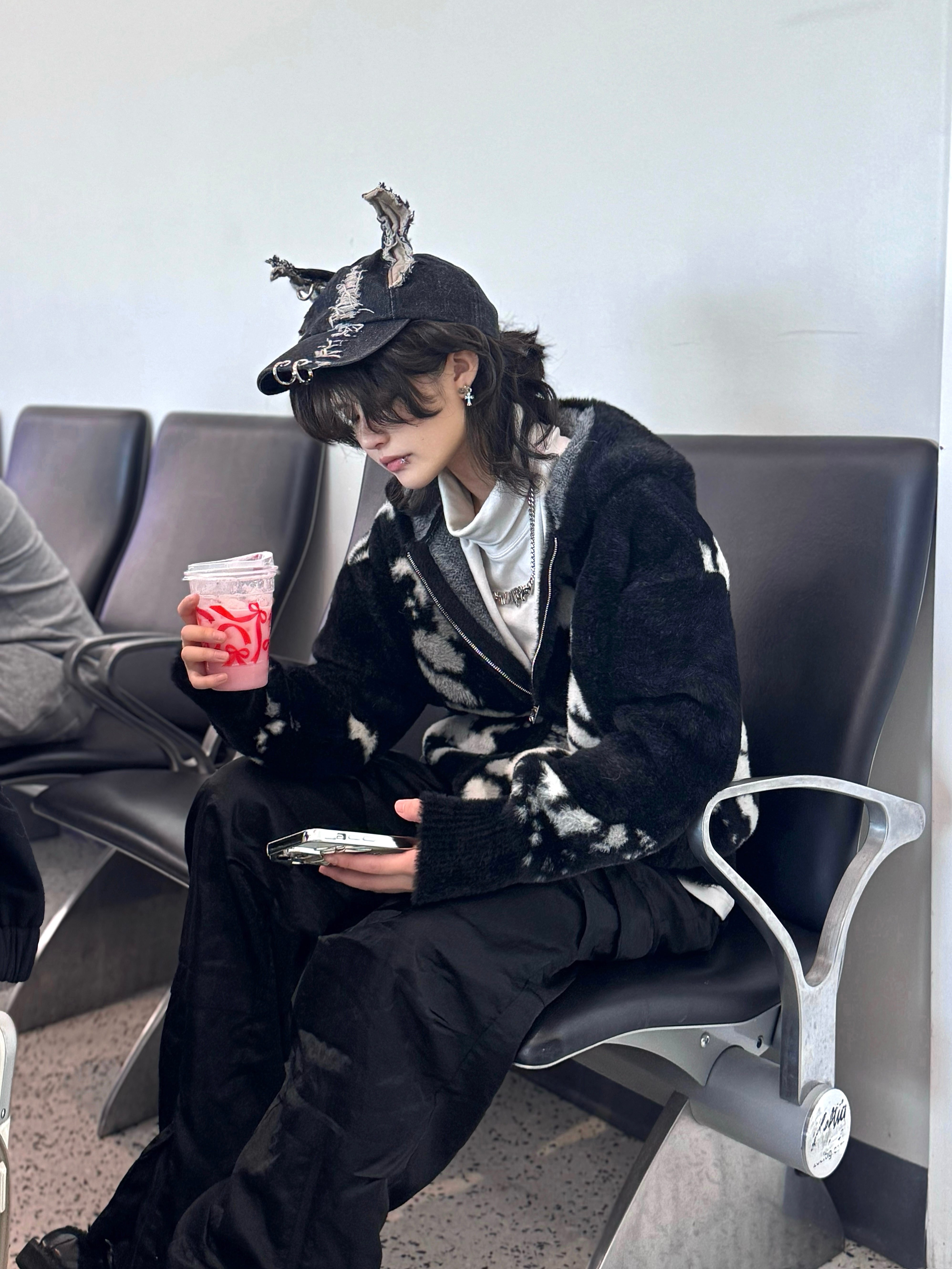 已经度假回来了才发第一天的机场照 