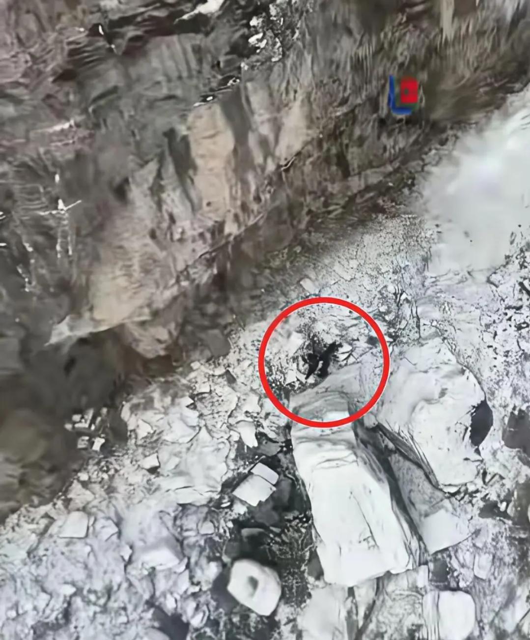 痛心！南太行野线徒步突发坠崖事故
2026年1月2日下午，南太行抱犊至西莲未开发